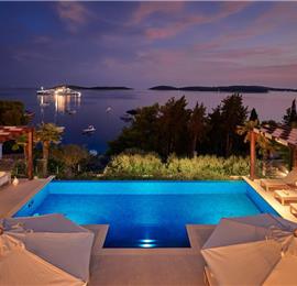 5 bedroom villa with infinity pool and sea views Hvar Town, sleeps 10